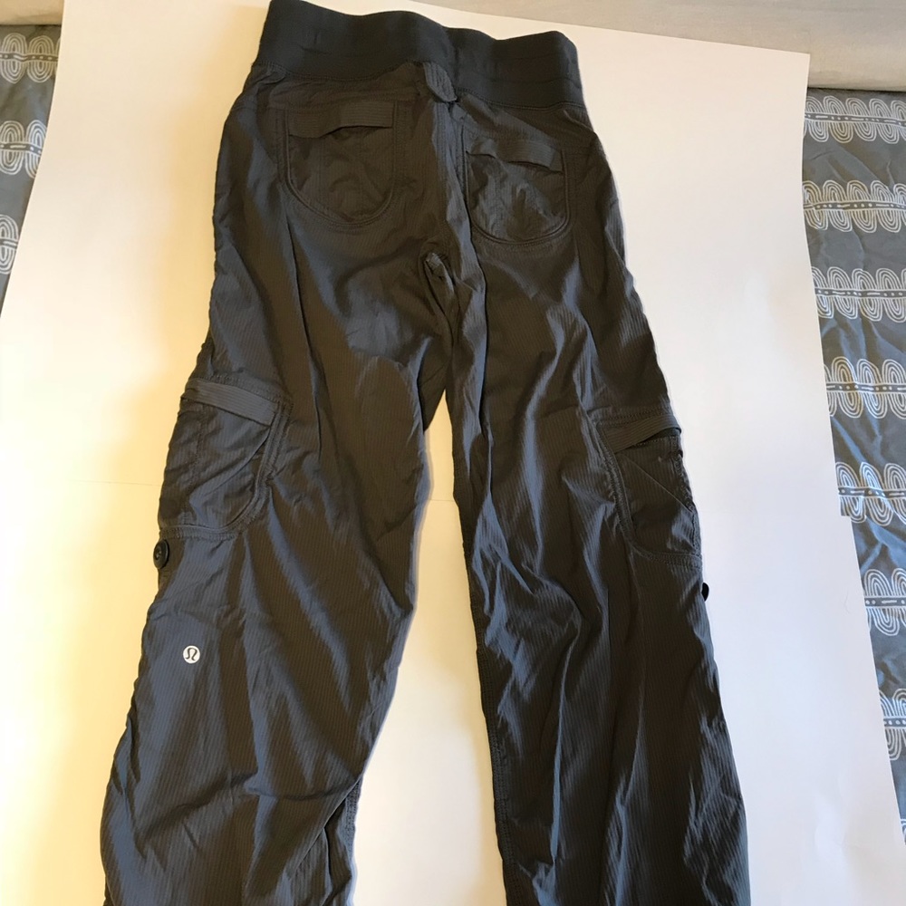 Lululemon pants with no size tag